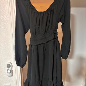 Elegant Black Long Sleeve Dress